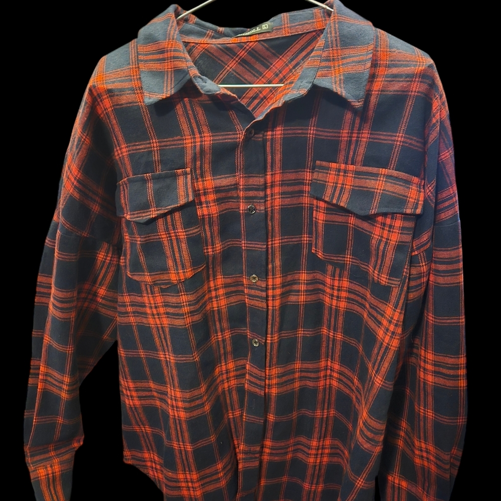 Miholl Large Red & Black Flannel Long Sleeve Button Up